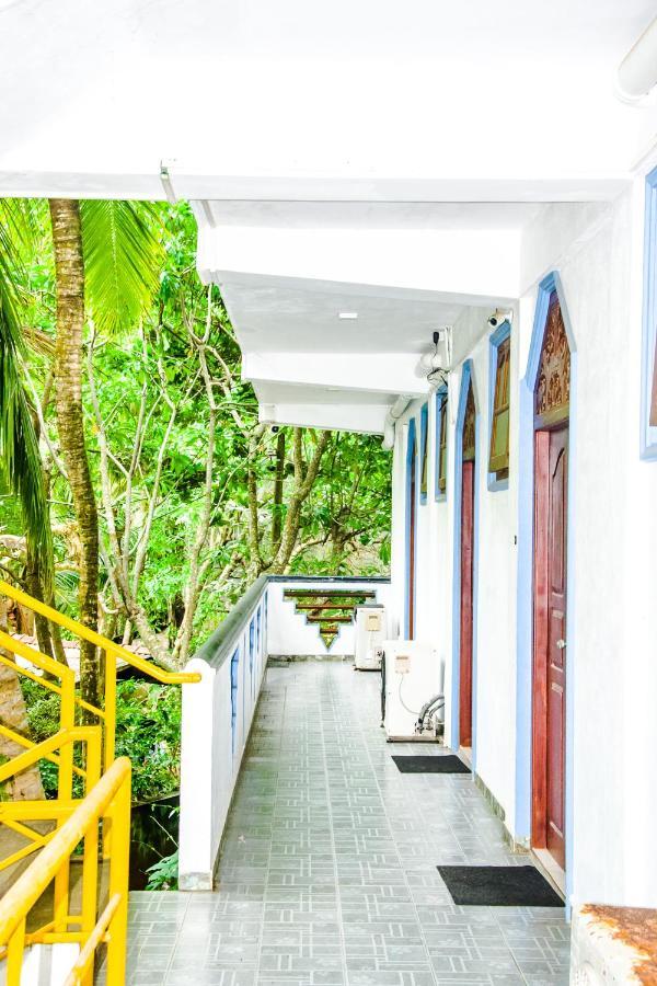 No Name Rest Hotel Unawatuna Exterior photo