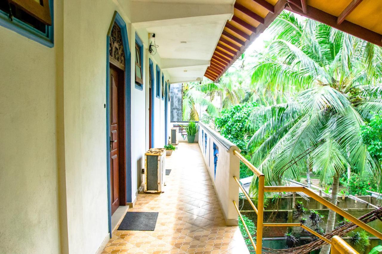 No Name Rest Hotel Unawatuna Exterior photo