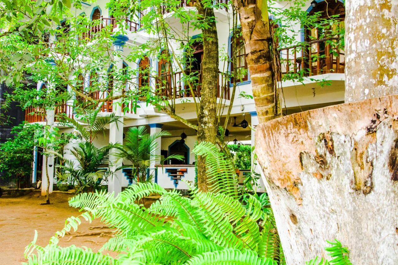 No Name Rest Hotel Unawatuna Exterior photo
