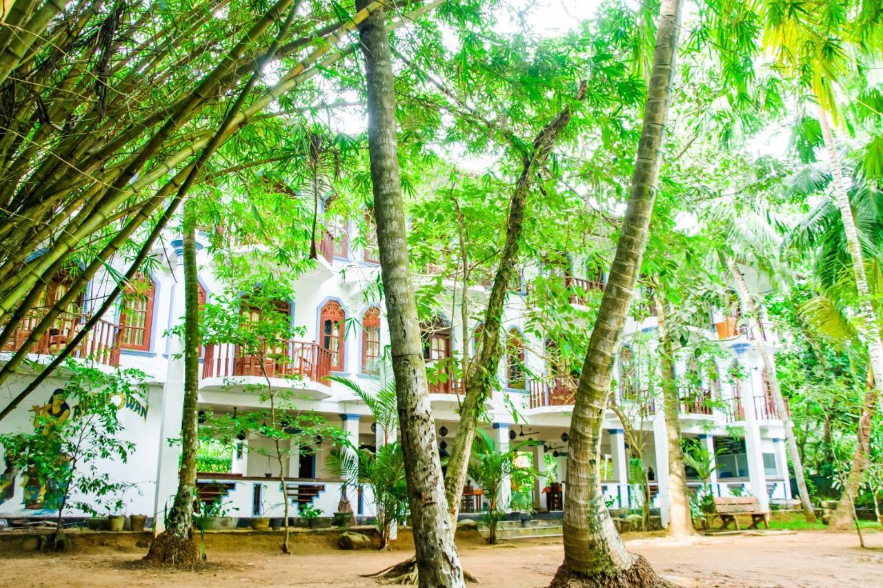 No Name Rest Hotel Unawatuna Exterior photo