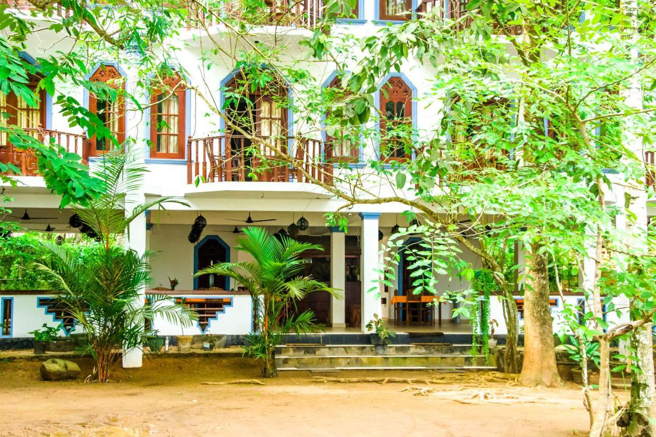 No Name Rest Hotel Unawatuna Exterior photo
