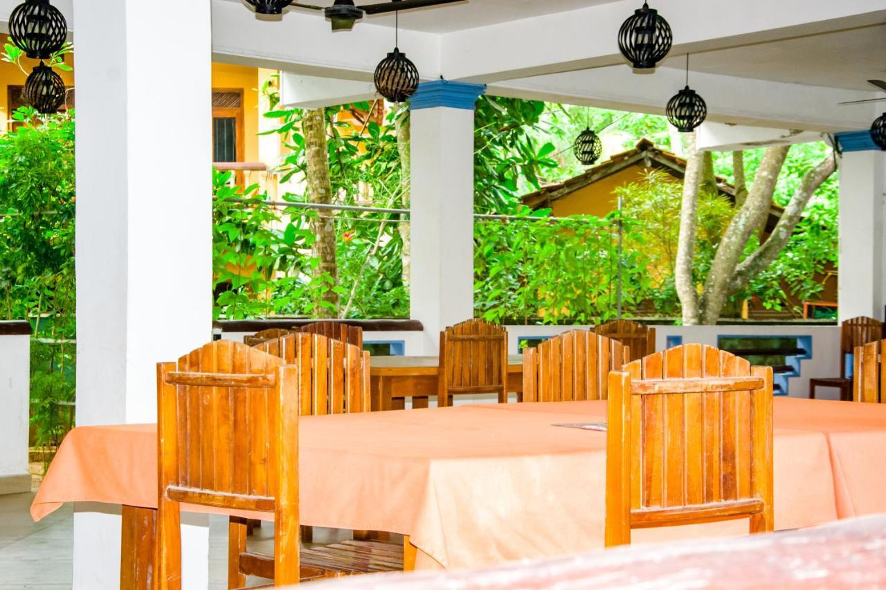 No Name Rest Hotel Unawatuna Exterior photo